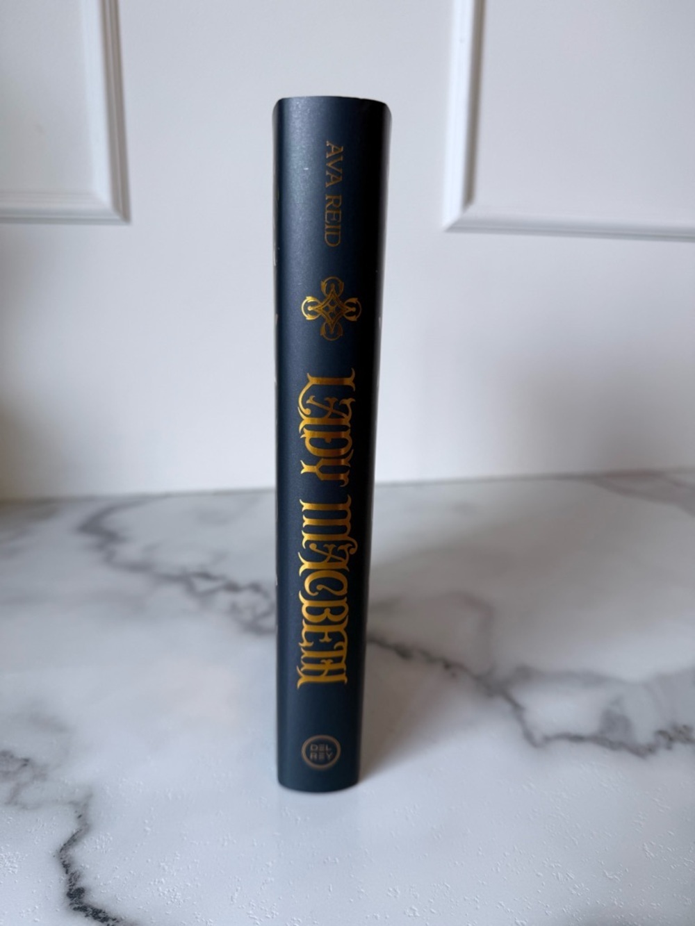 Owlcrate Lady Macbeth by Ava Reid Special Edition Book - Picture 4 of 6